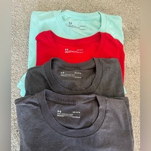 Under Armour T-Shirt Bundle Size L